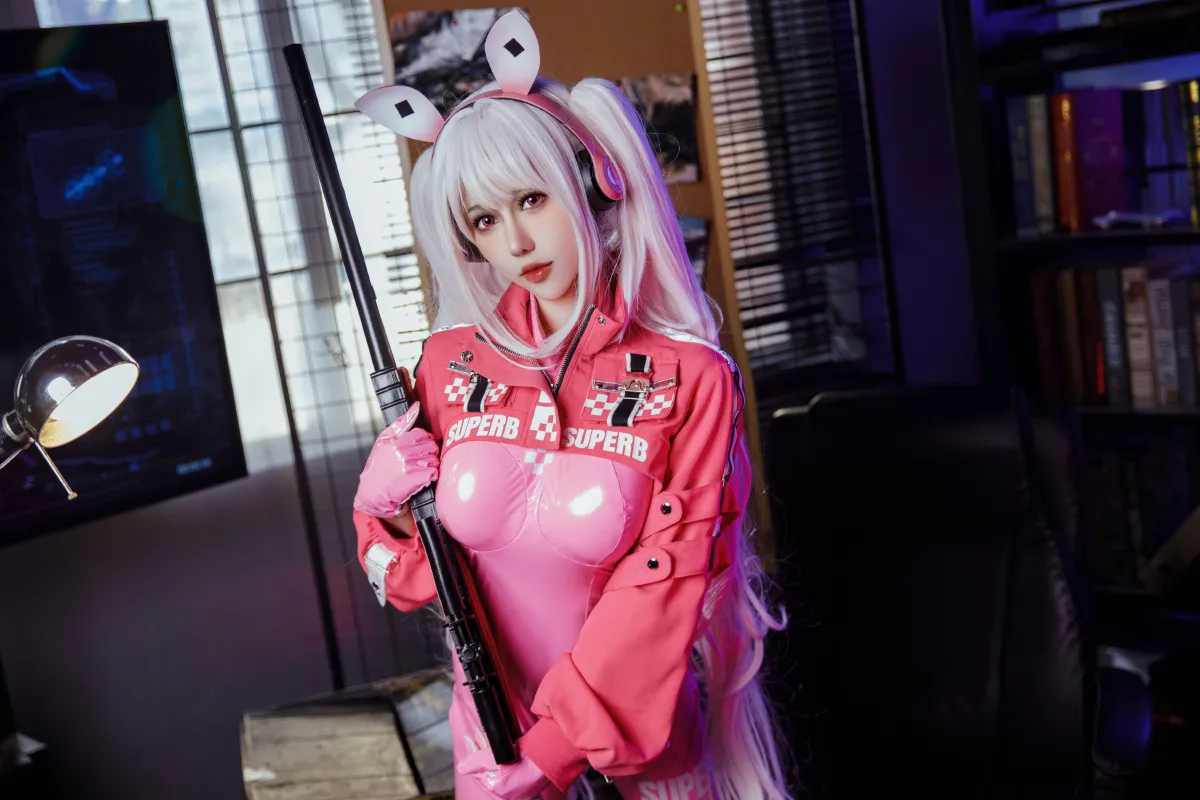 NIKKE爱丽丝cosplay