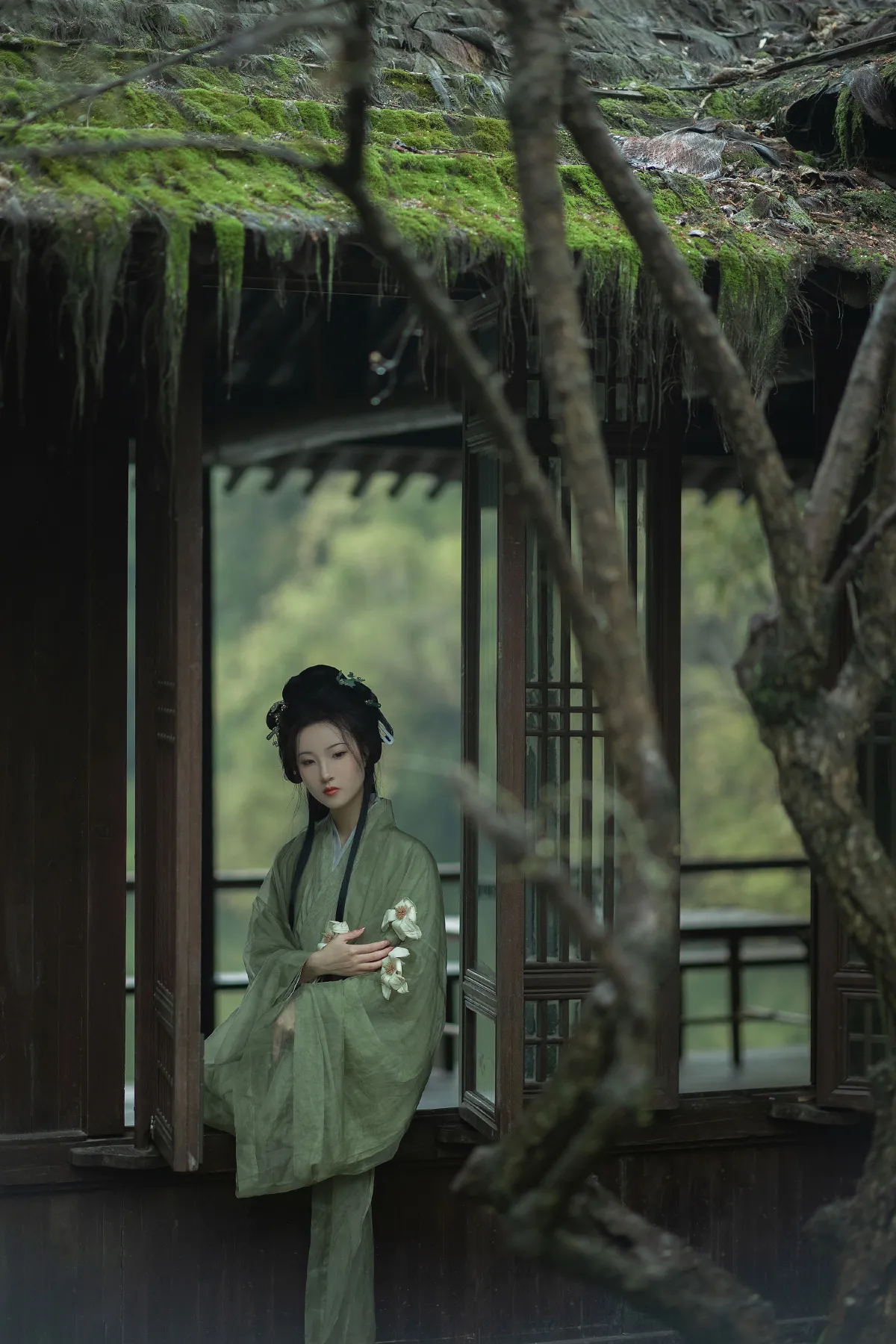 绿意晓声浓