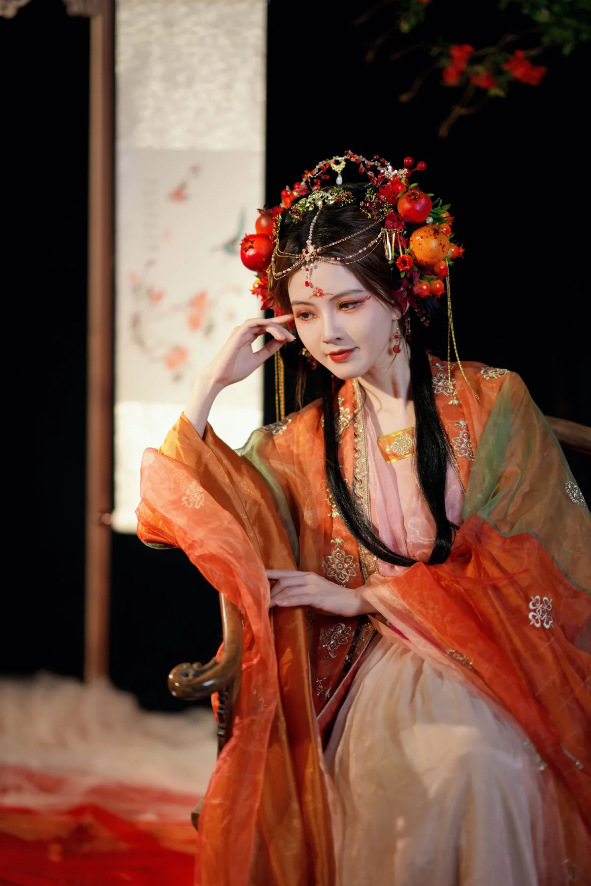 雷斯写真集_Tifa丁小妮《十二花神之石榴花神》美图作品图片3