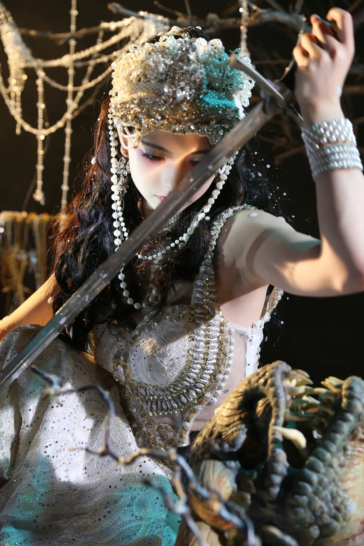 竹间_kilonova甜腻天意 《屠龙少女》美图作品图片2