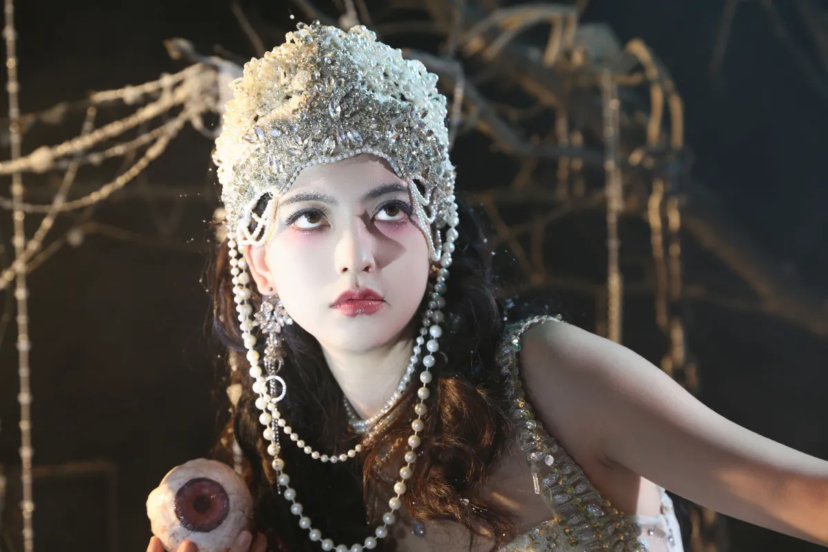 竹间_kilonova甜腻天意 《屠龙少女》美图作品图片3