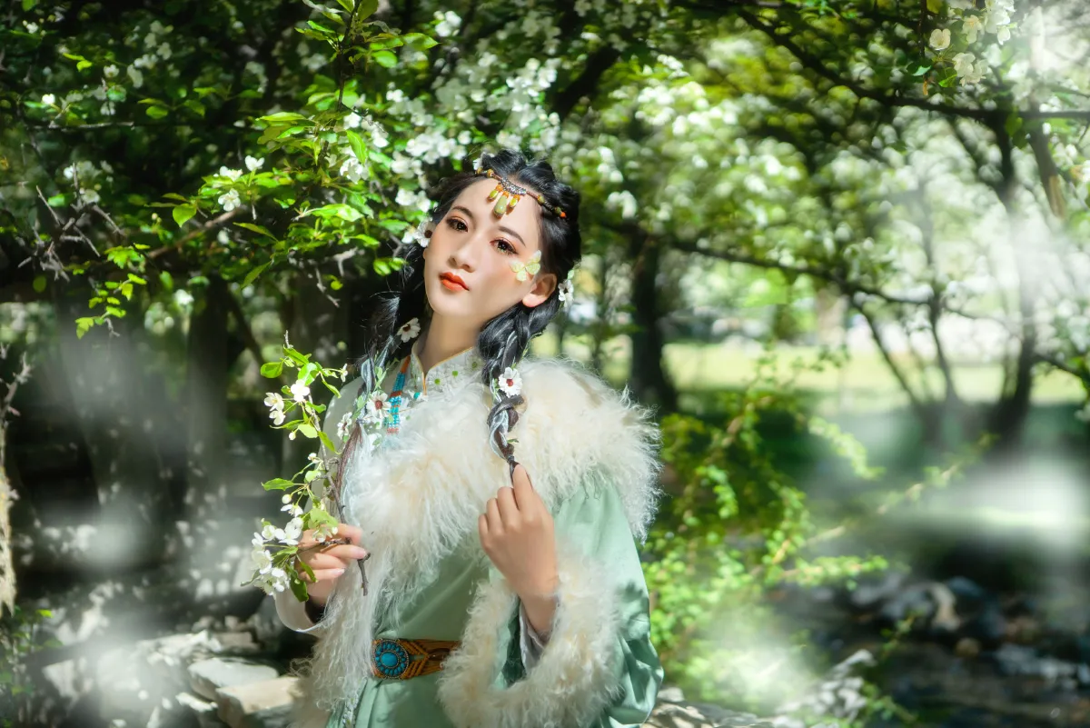 人间四月天