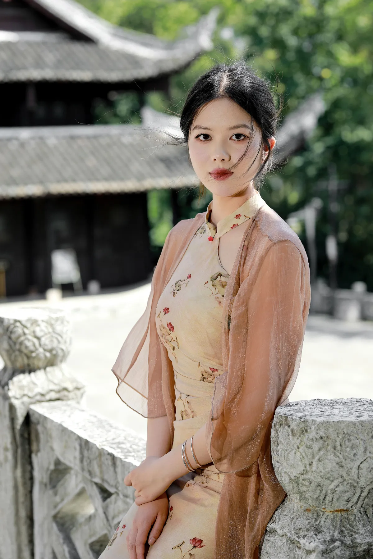 本宽_梓涵《水月佳人》美图作品图片1