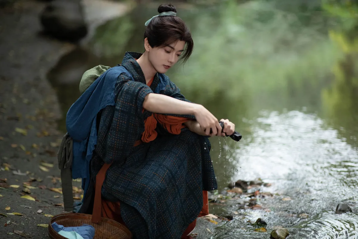 谢散人_杰桑《独亲》美图作品图片5