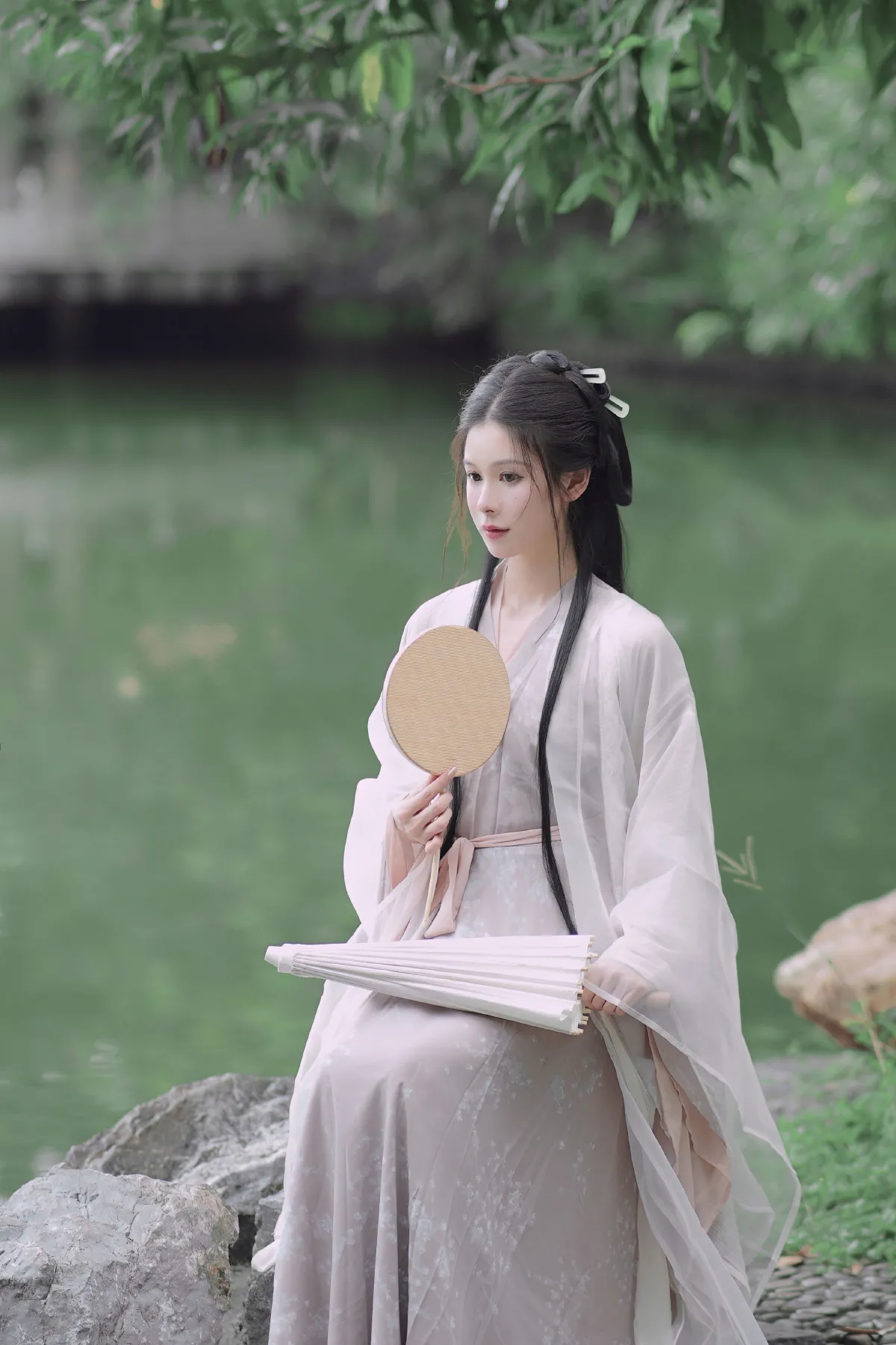 寂静许清欢