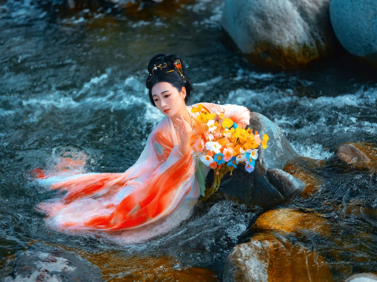 轻水漫歌