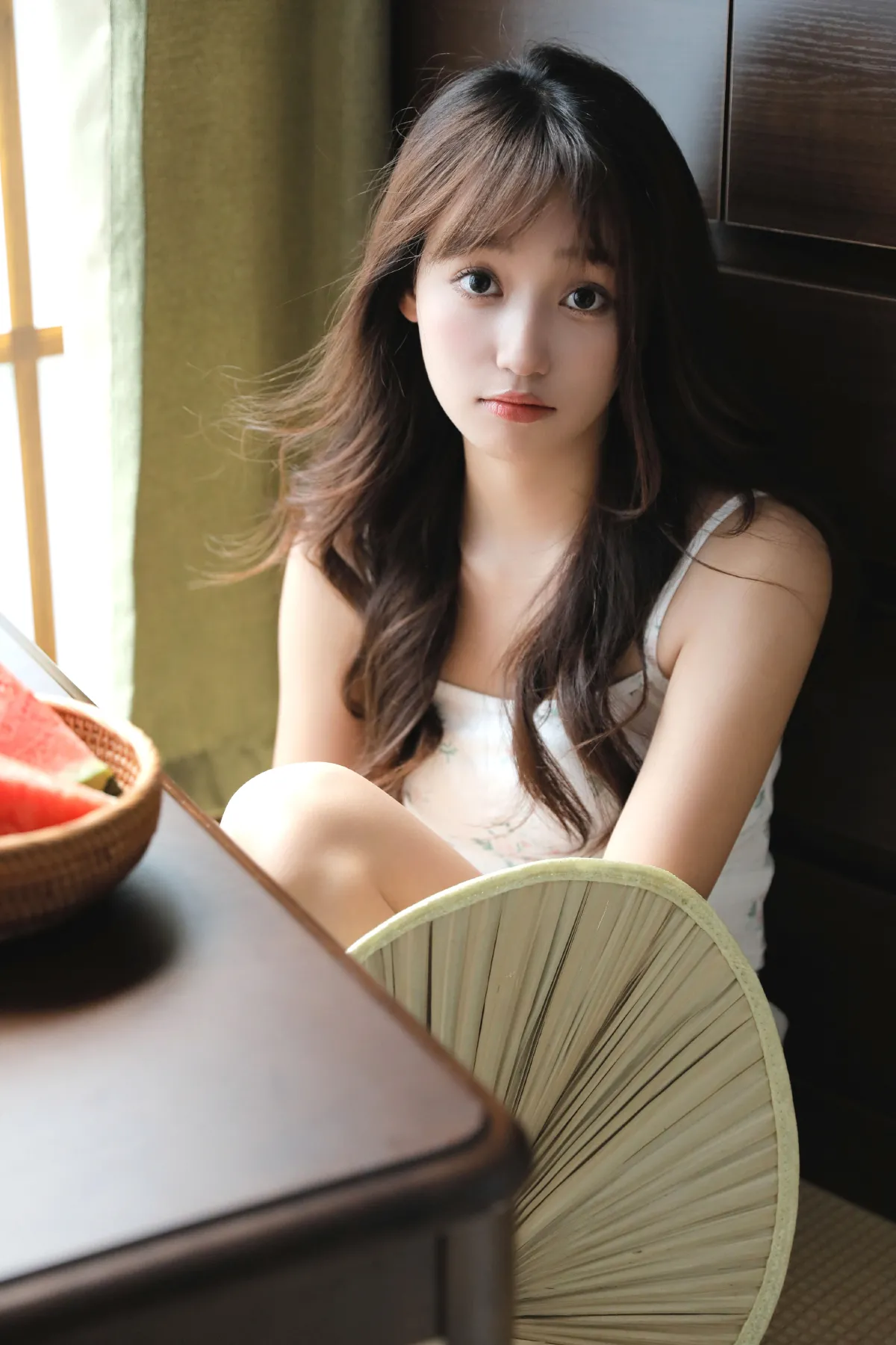 夏日居家少女
