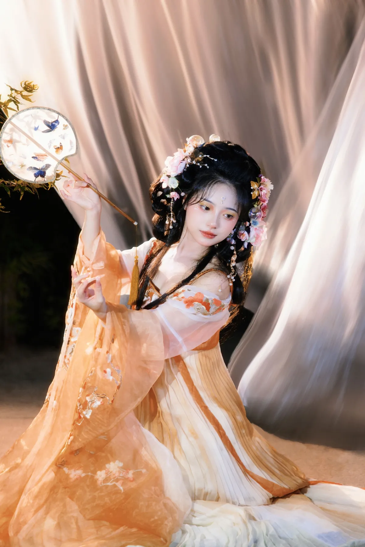 太阳神女