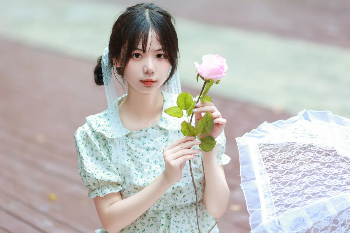 午后雨落