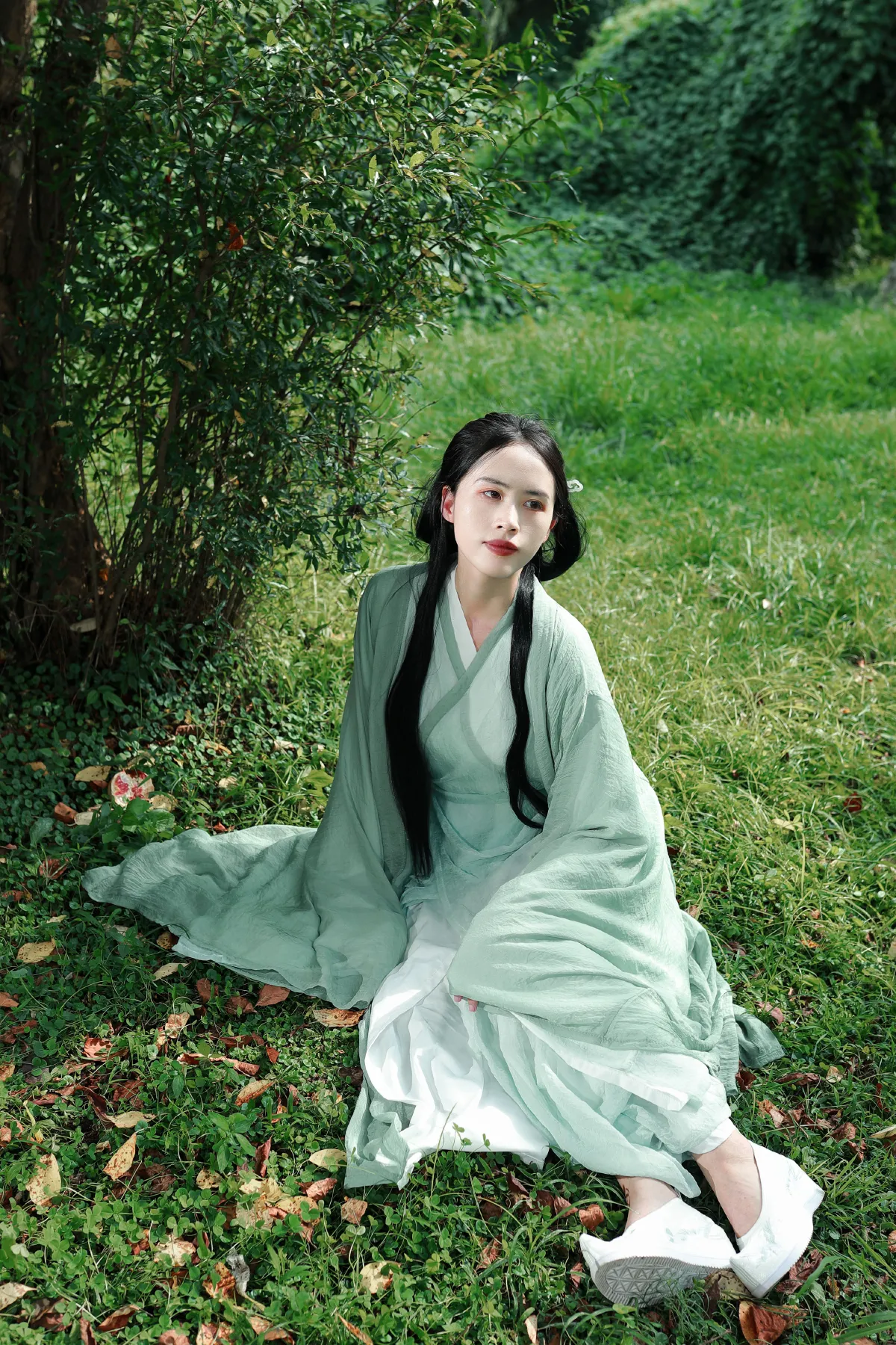 本宽_小鱼干《山野间》美图作品图片3