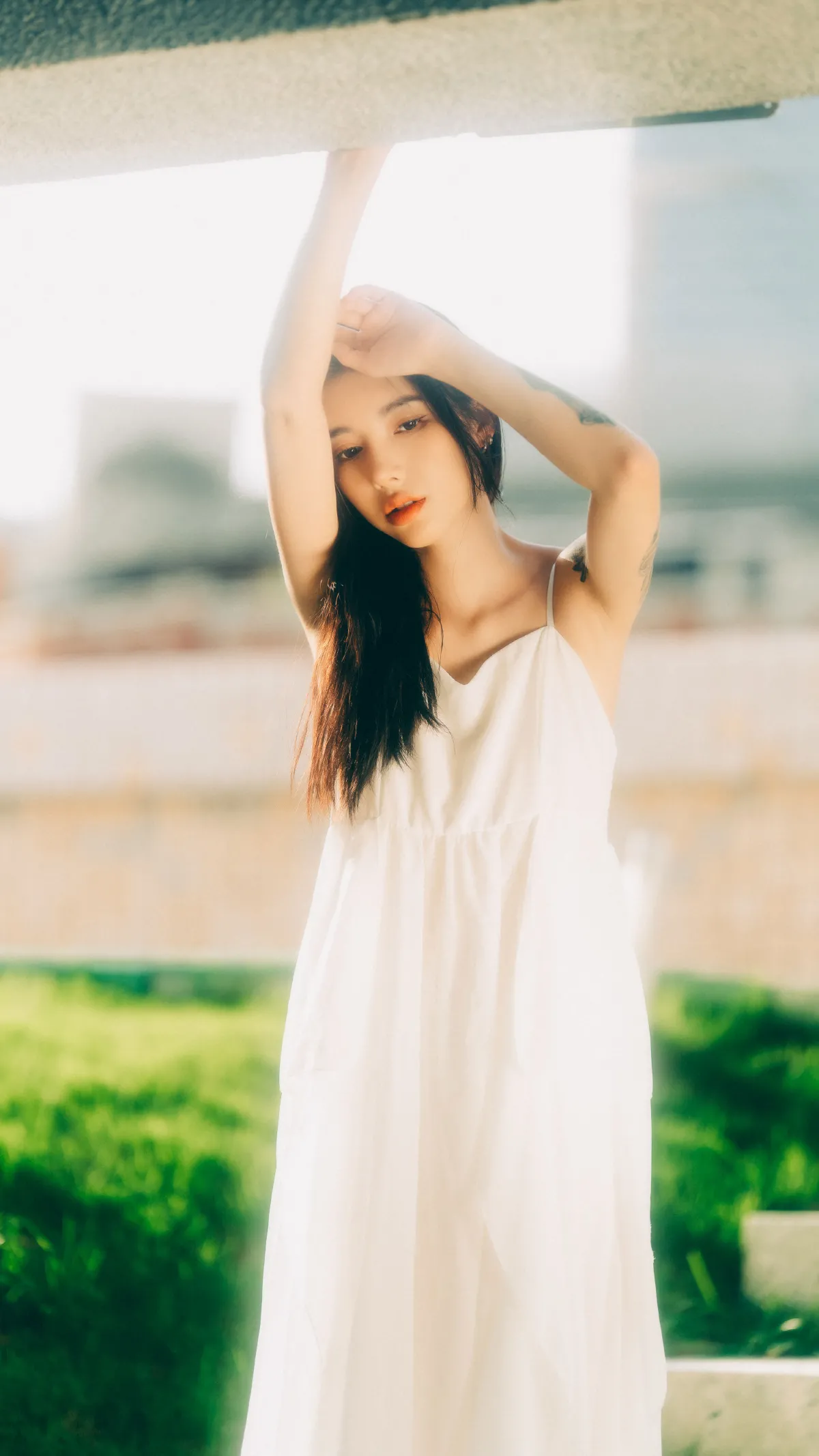 白衣少女
