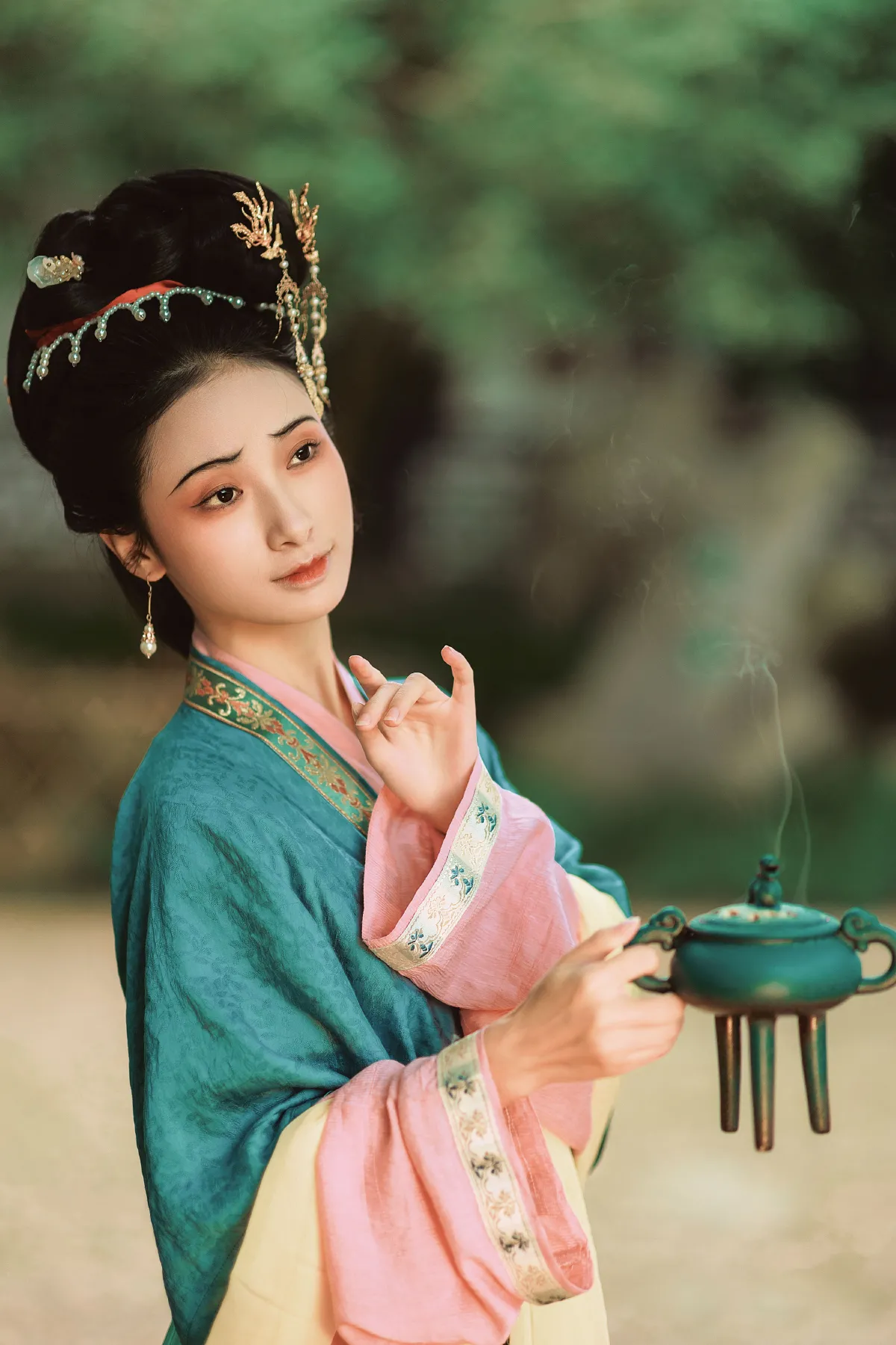 行香子