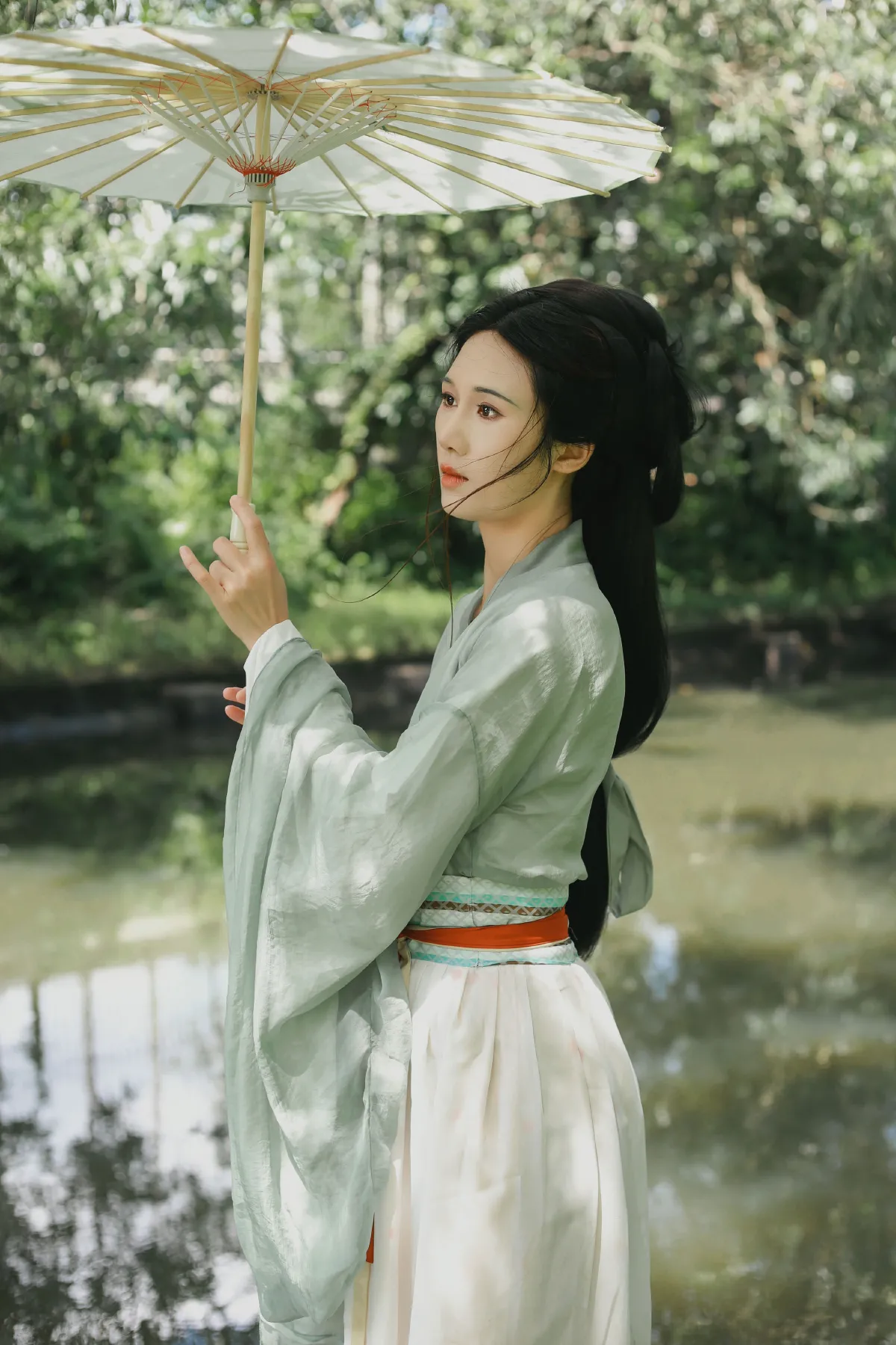微风青绿