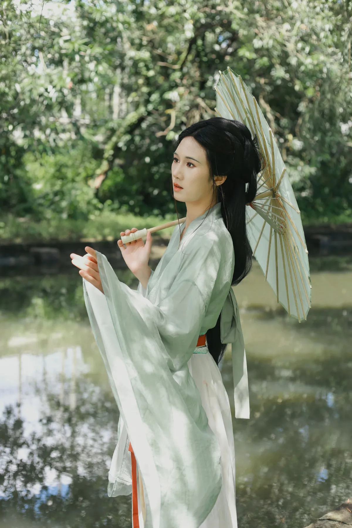 微风青绿