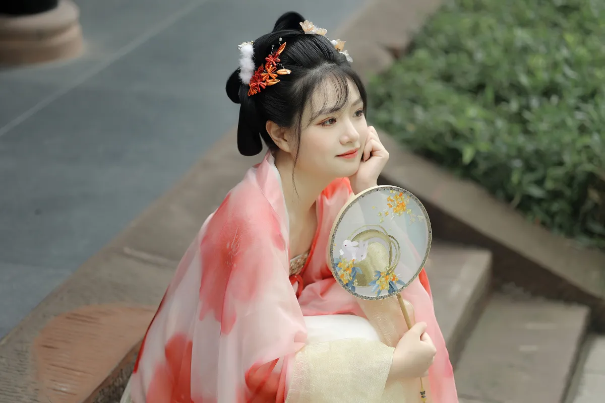 六月月月er_枚子《窕窕》美图作品图片5