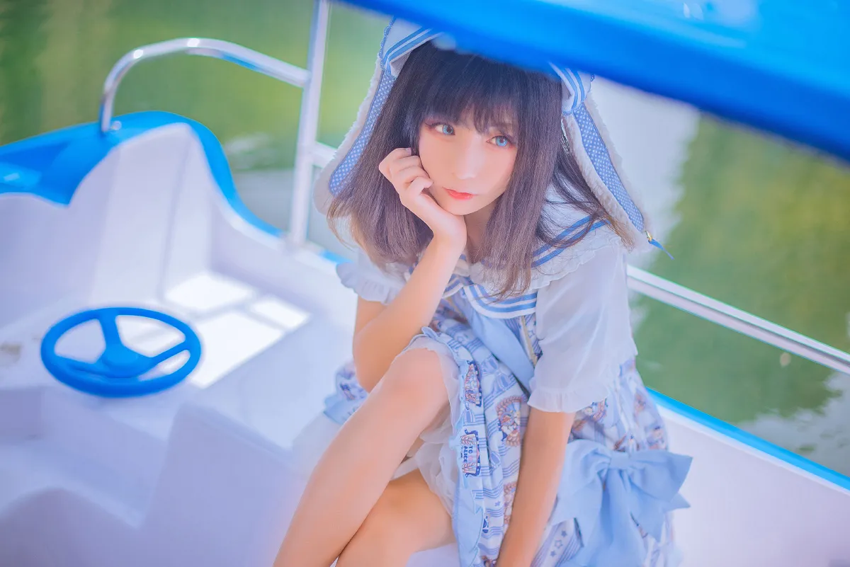 蓝色少女