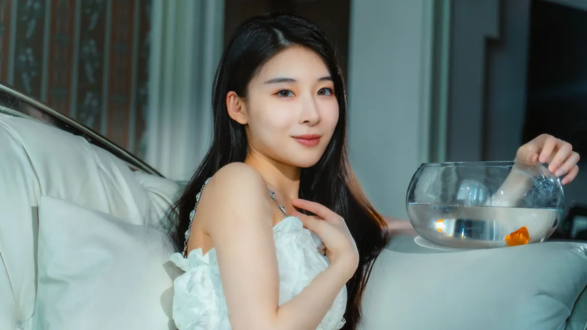 金鱼女孩