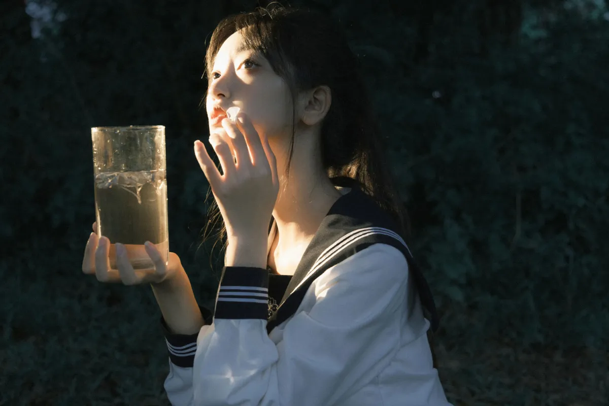 黑暗里的一束光3