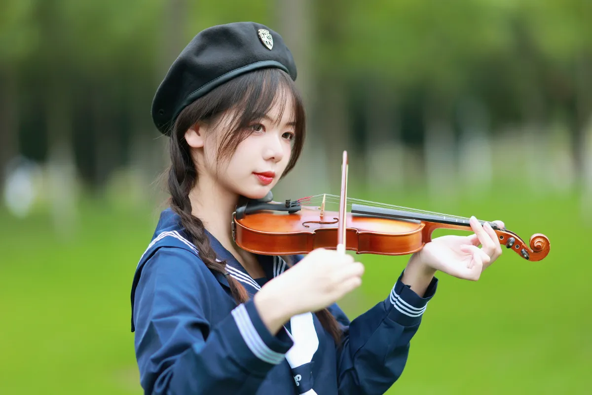 提琴少女