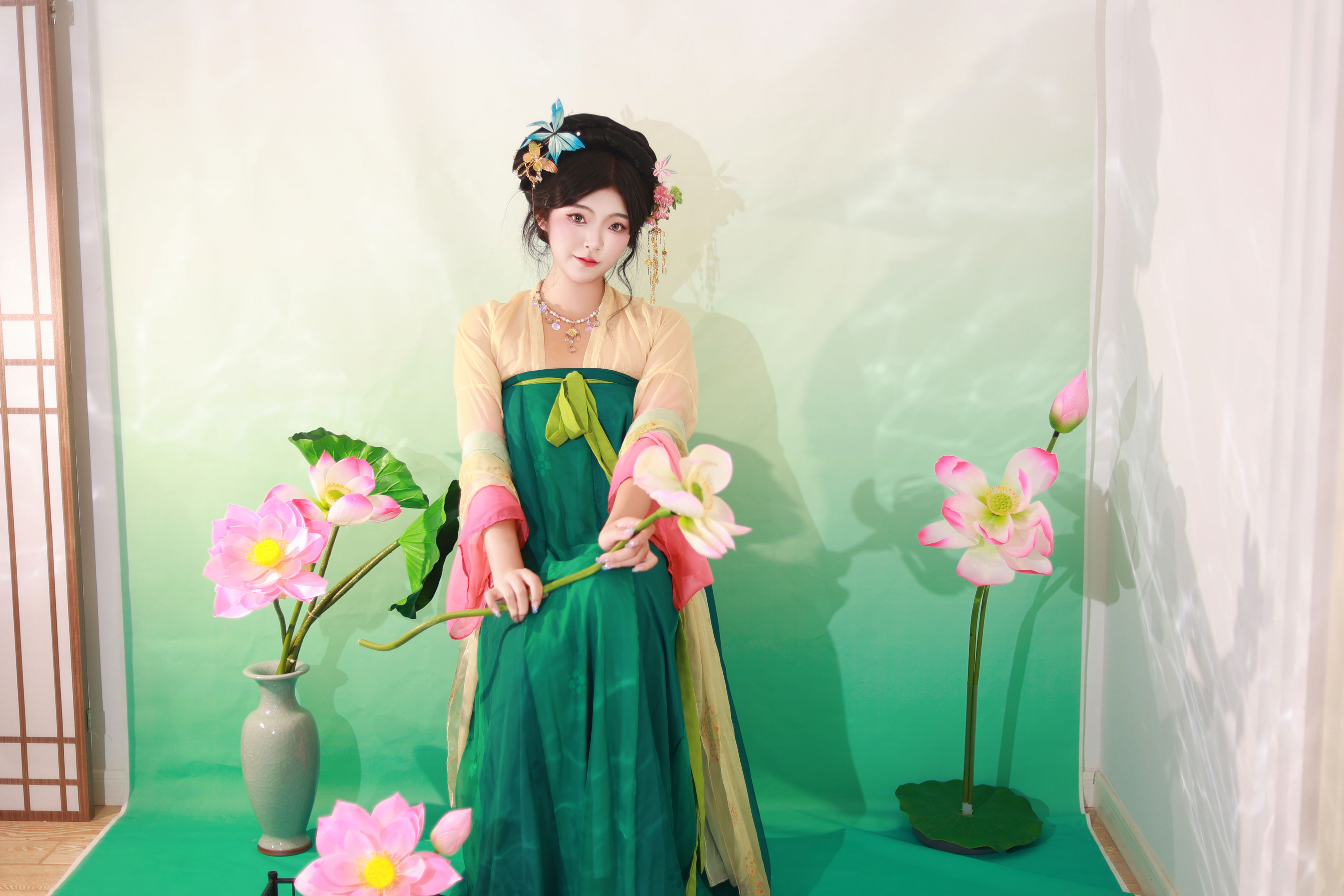 芙蓉画卷