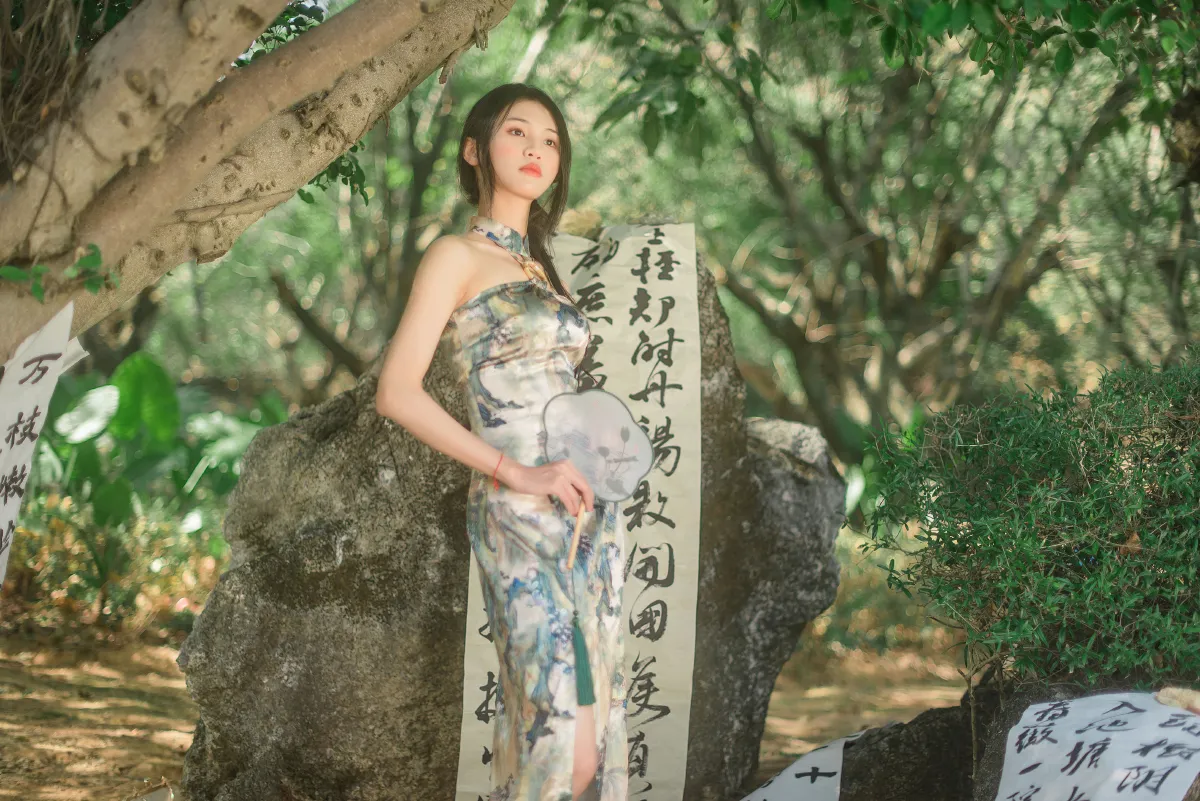 喵喵思维没逻辑_油炸鸡米花《白茶清欢无别事》美图作品图片3