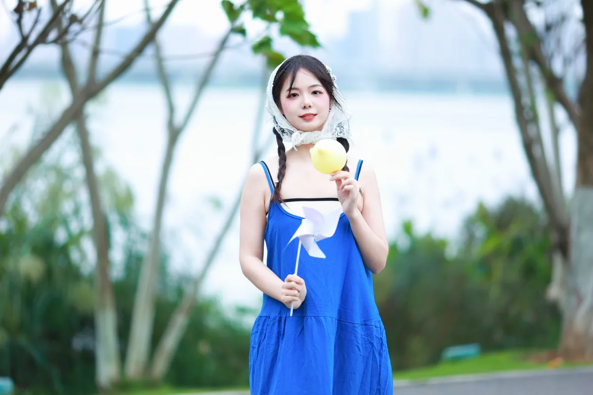 荷叶叶_暮烟色CC《一片落叶》美图作品图片5