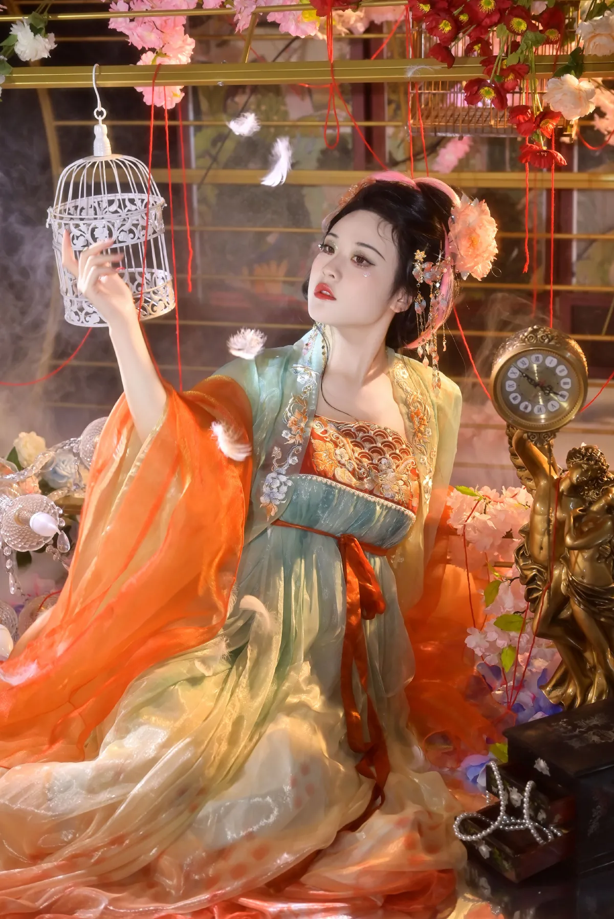 笼中锦鲤1