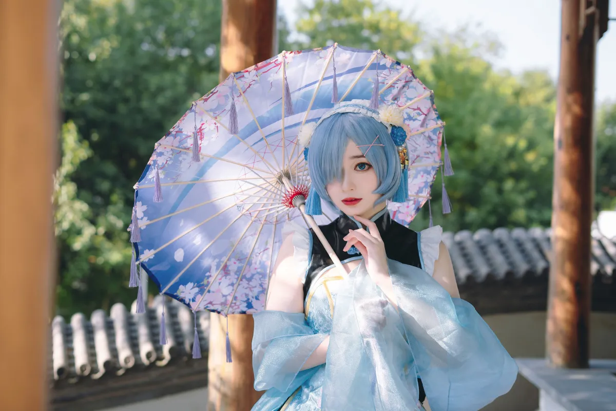 蕾姆中华风旗袍
