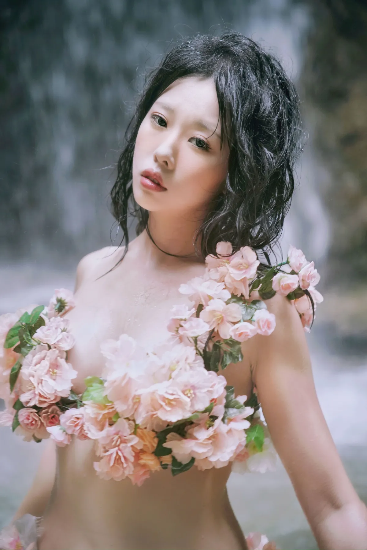 桃花源飞瀑仙女