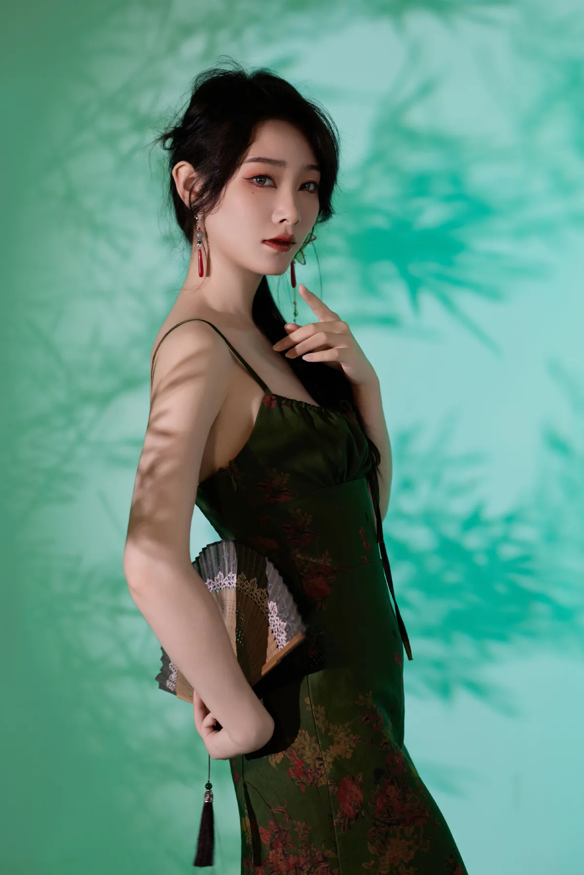 猫八木_一吱小轩《青色》美图作品图片5