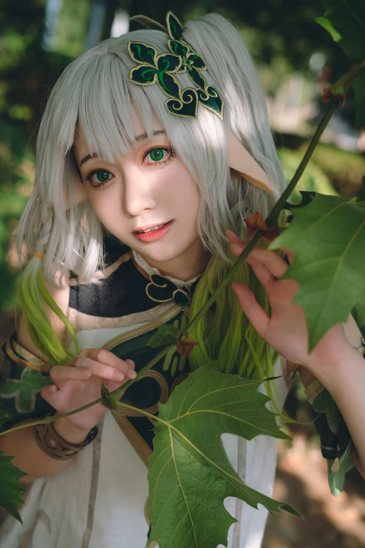 可爱的草神