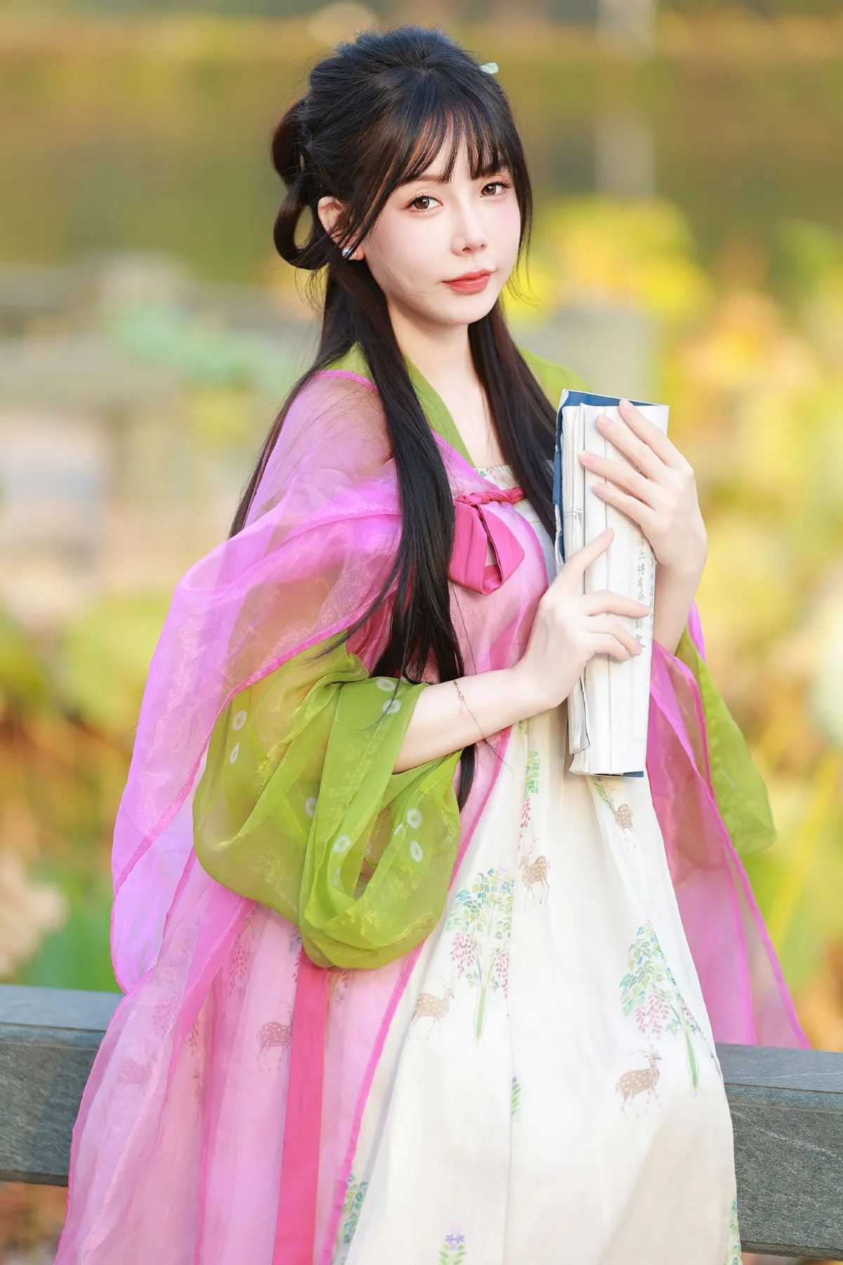 杨柳声声荷塘里1