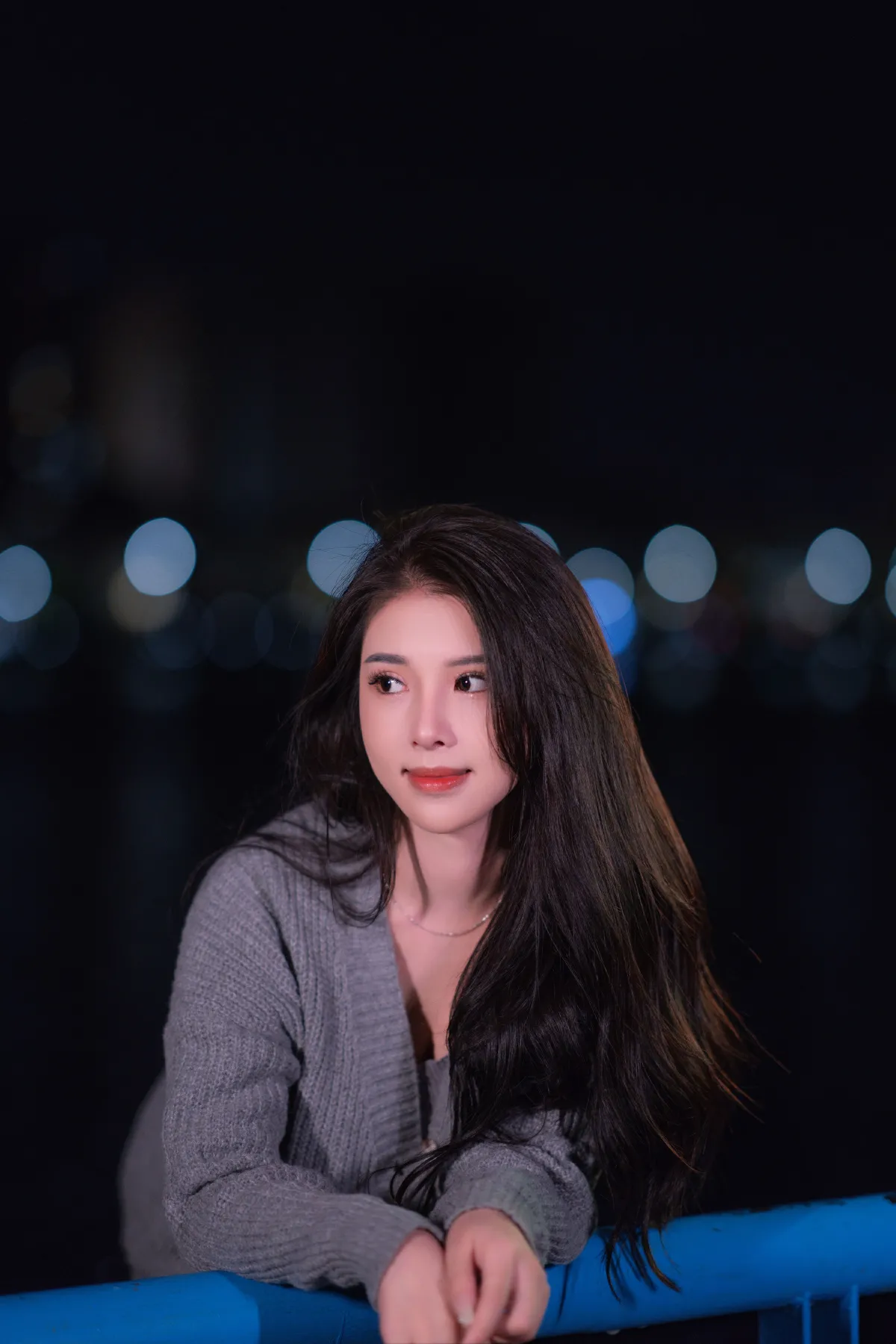 夜色下的邂逅