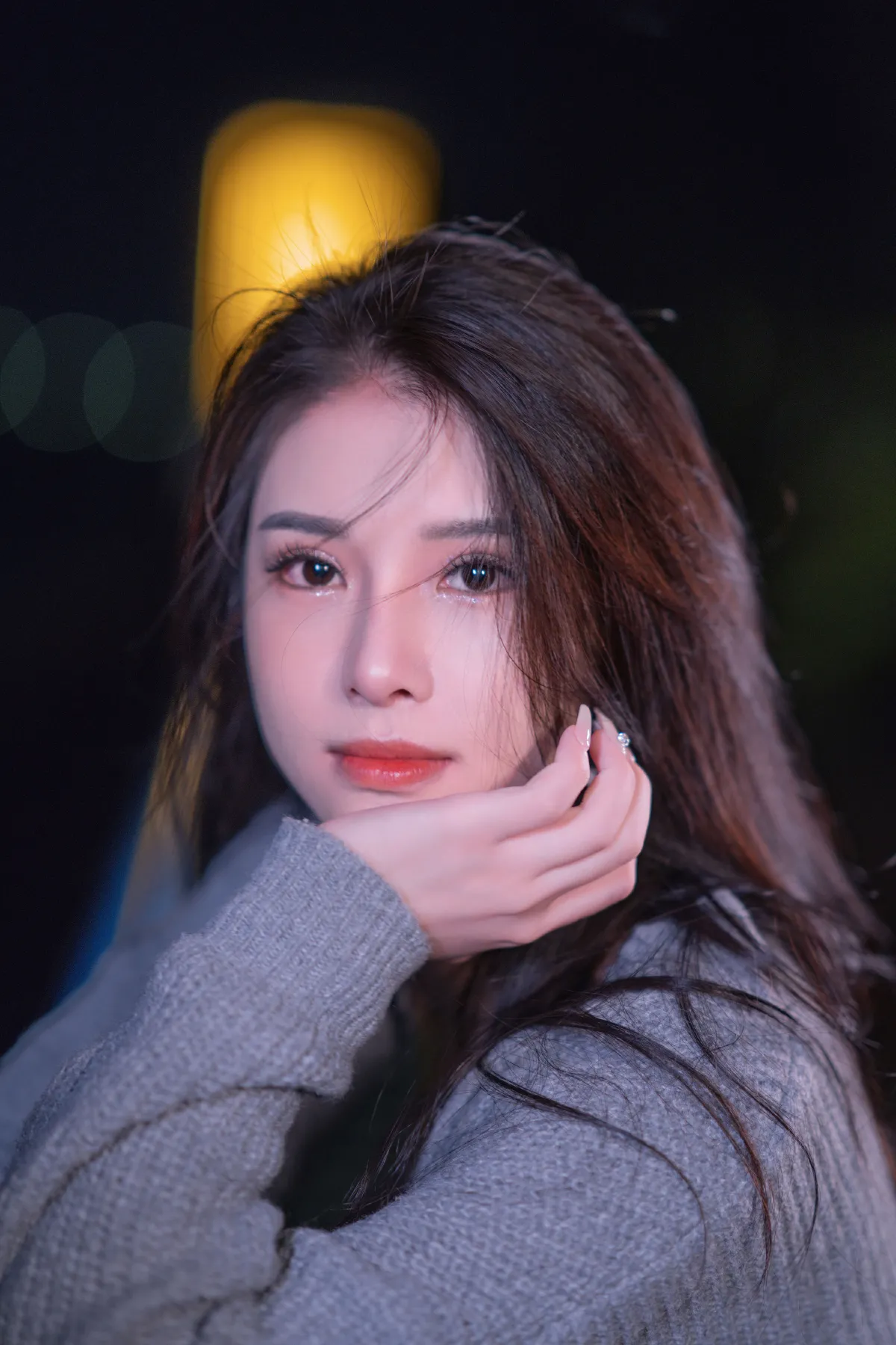 夜色下的邂逅