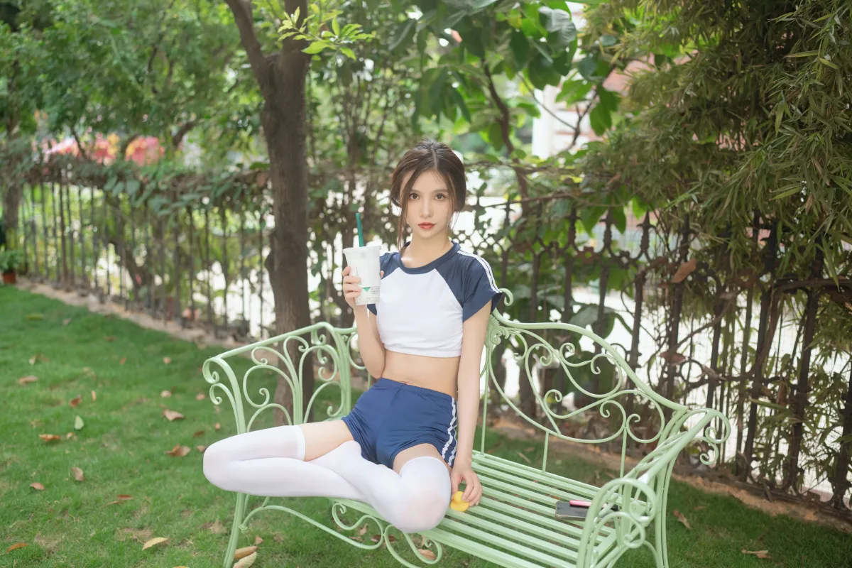 体操服少女