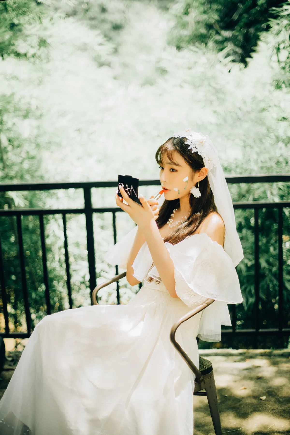 一个人的婚纱