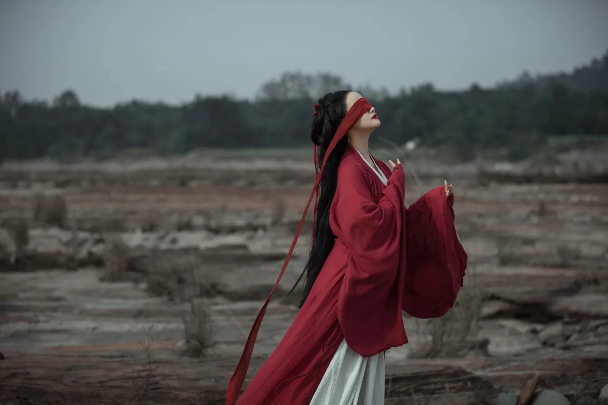 踏莎行