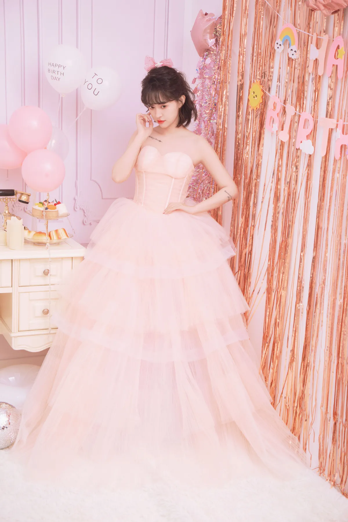 粉色少女生日主题1