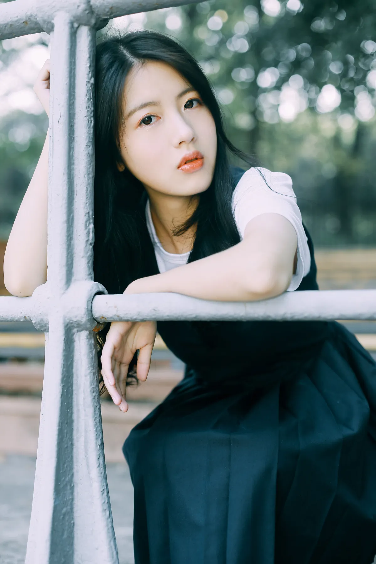 校服的裙摆