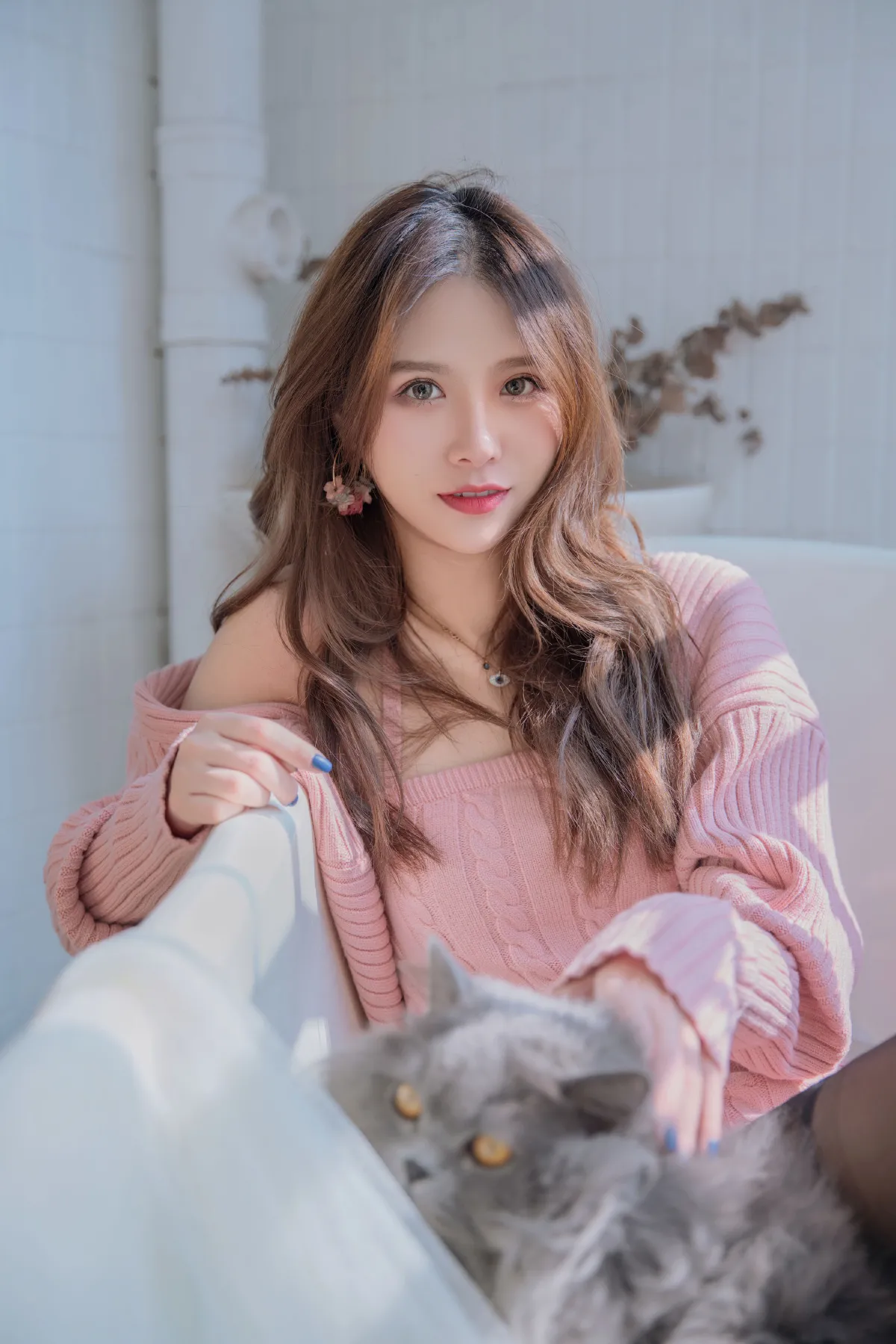 浴缸少女