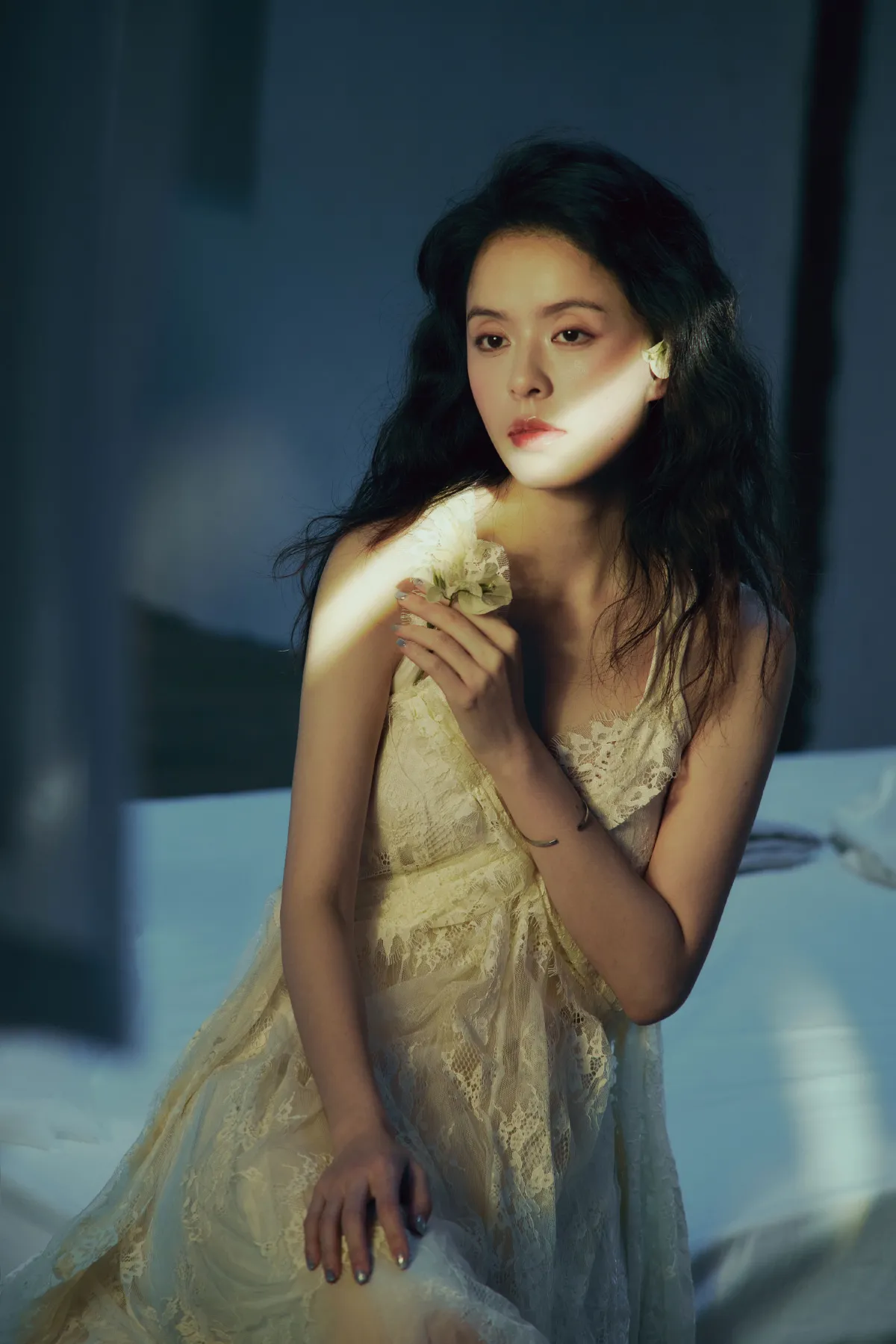 她的余晖落满地