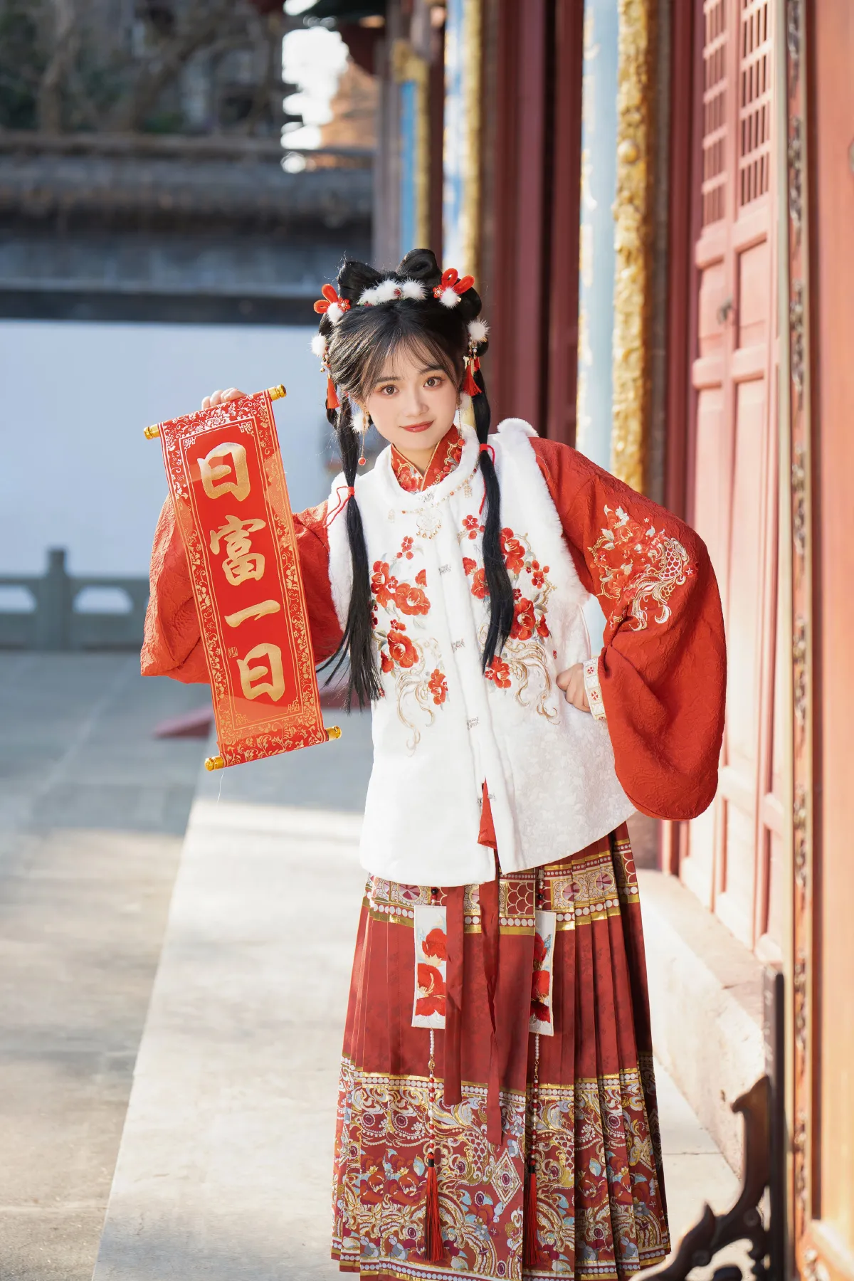 穿汉服过新年