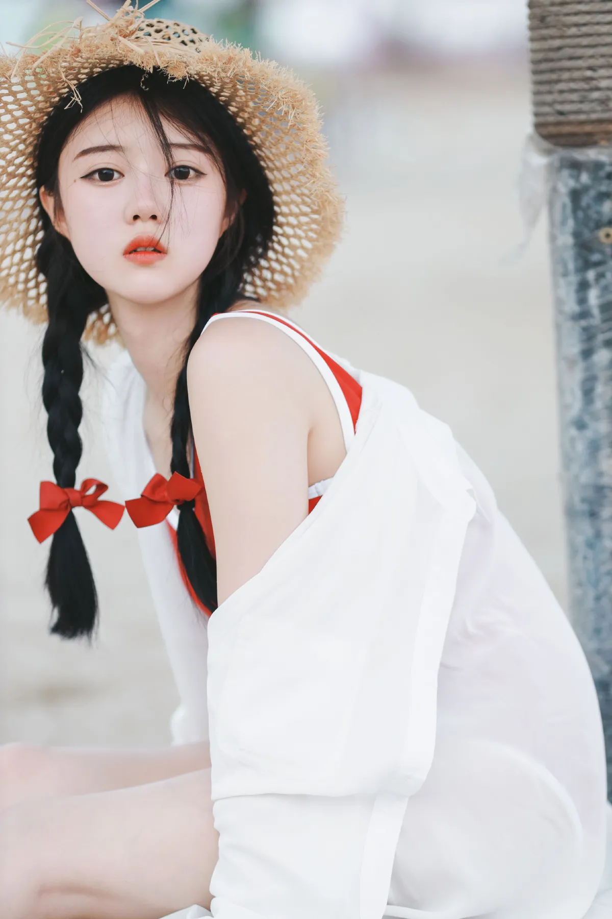 沙滩少女