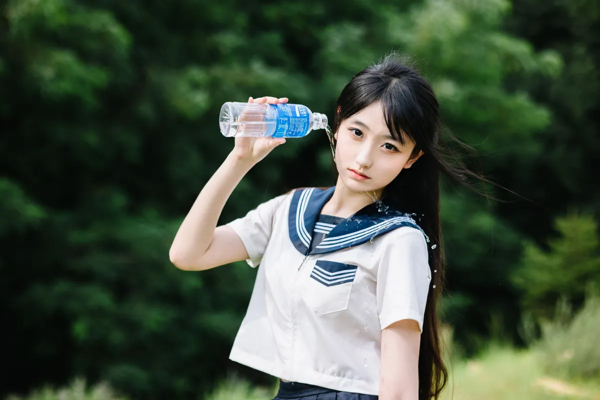 兔子映画_捏捏新酱《JK水少女》美图作品图片5