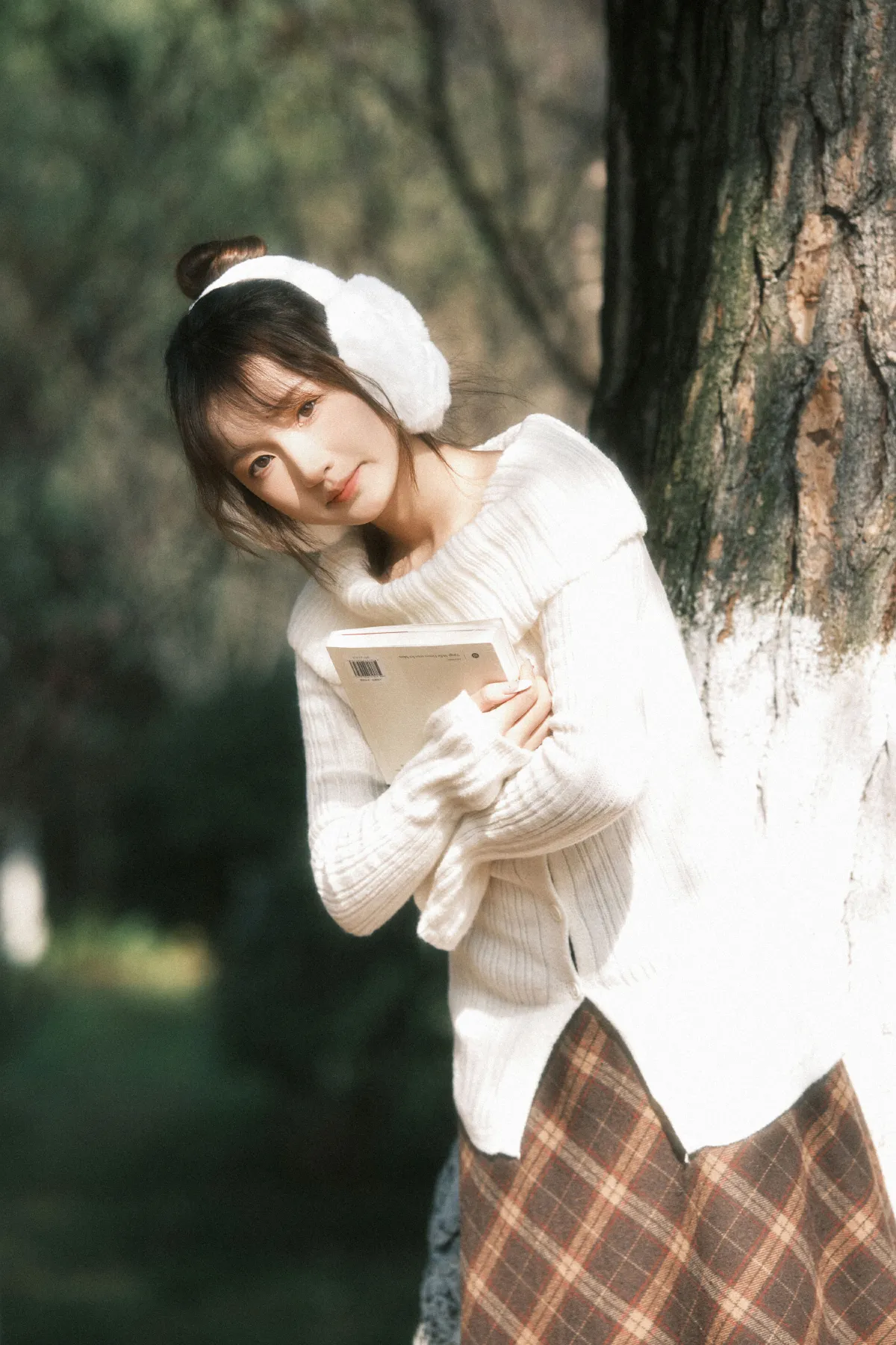 草地少女