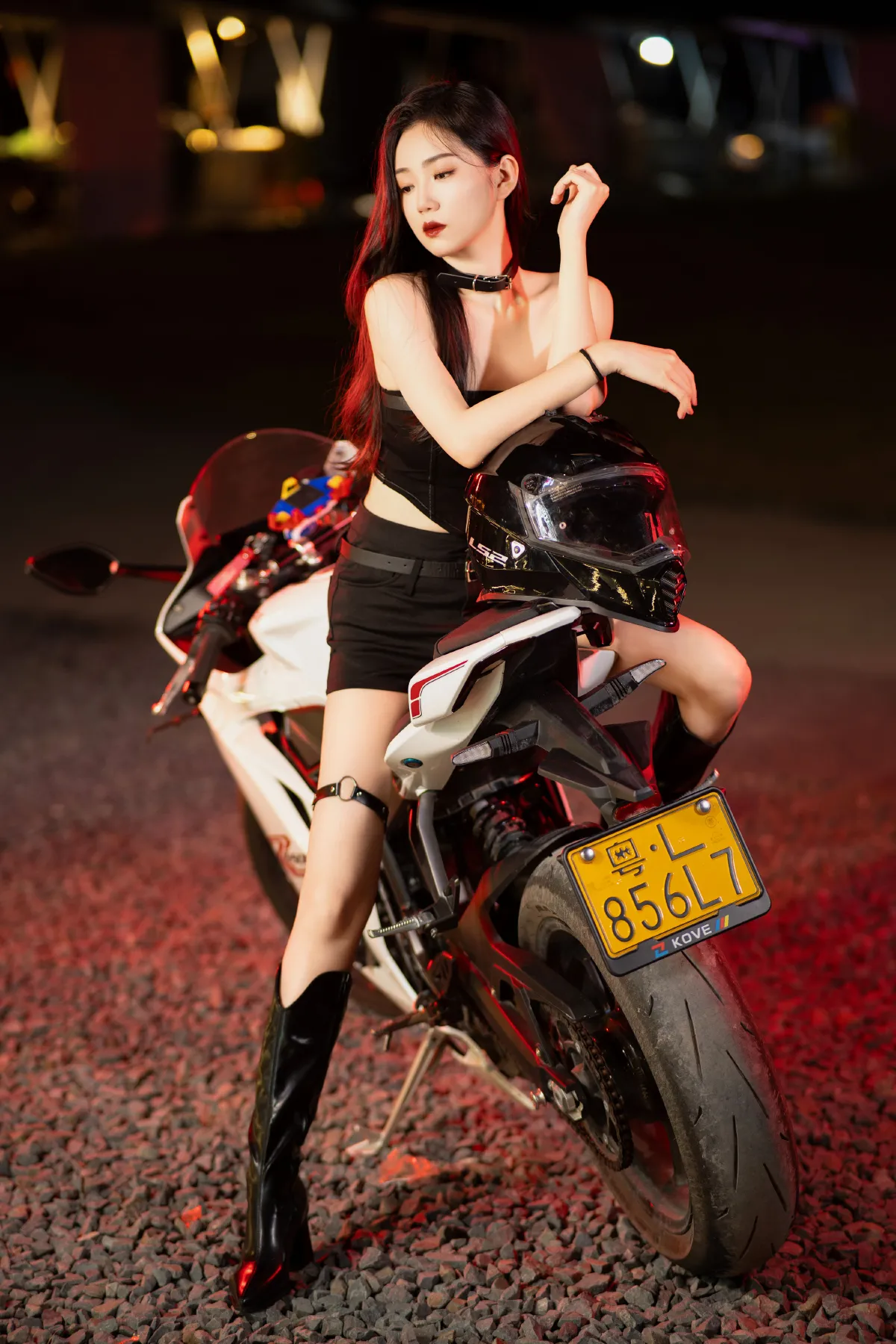 女骑手3