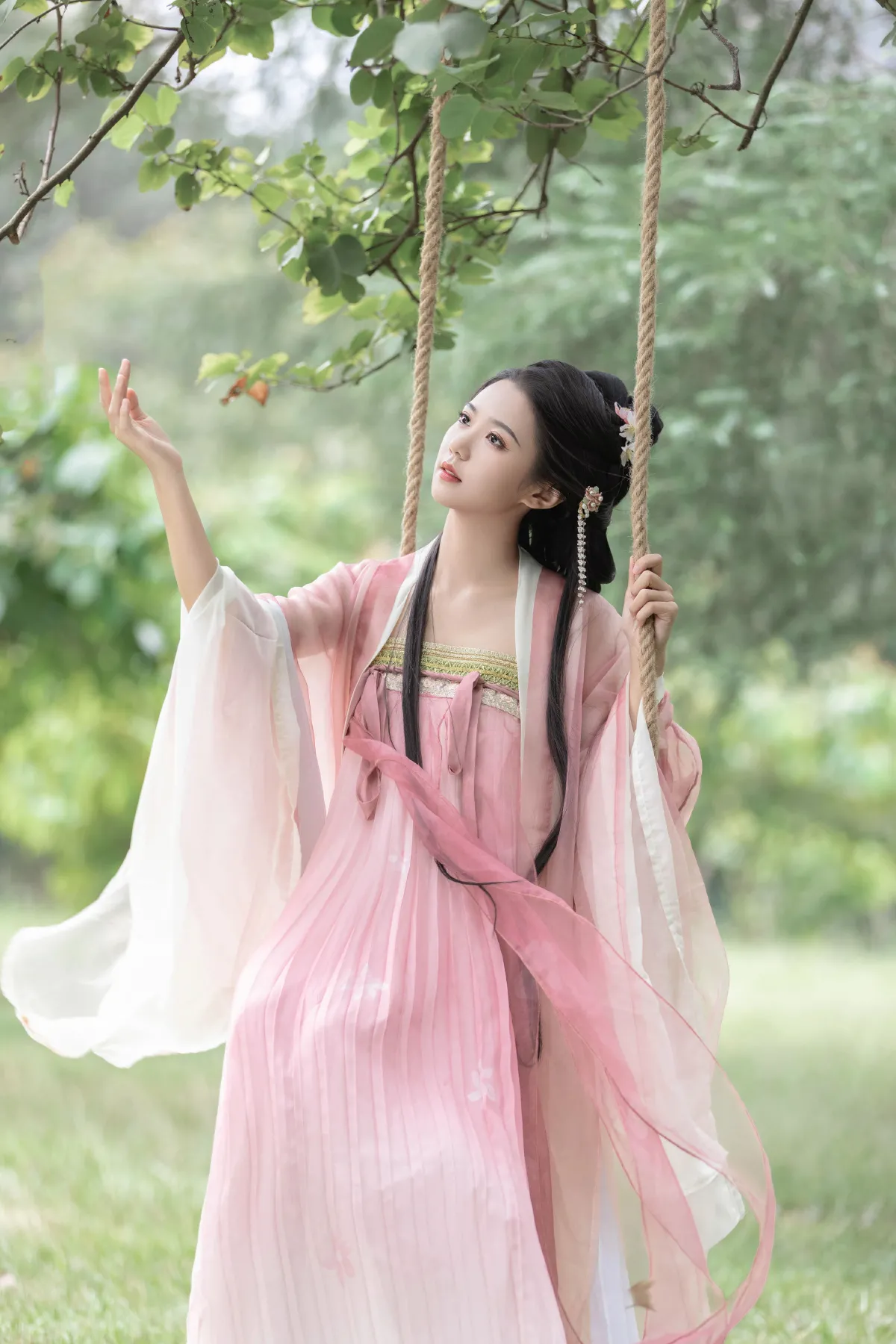秋哒哒--_lsababe《上春山》美图作品图片5