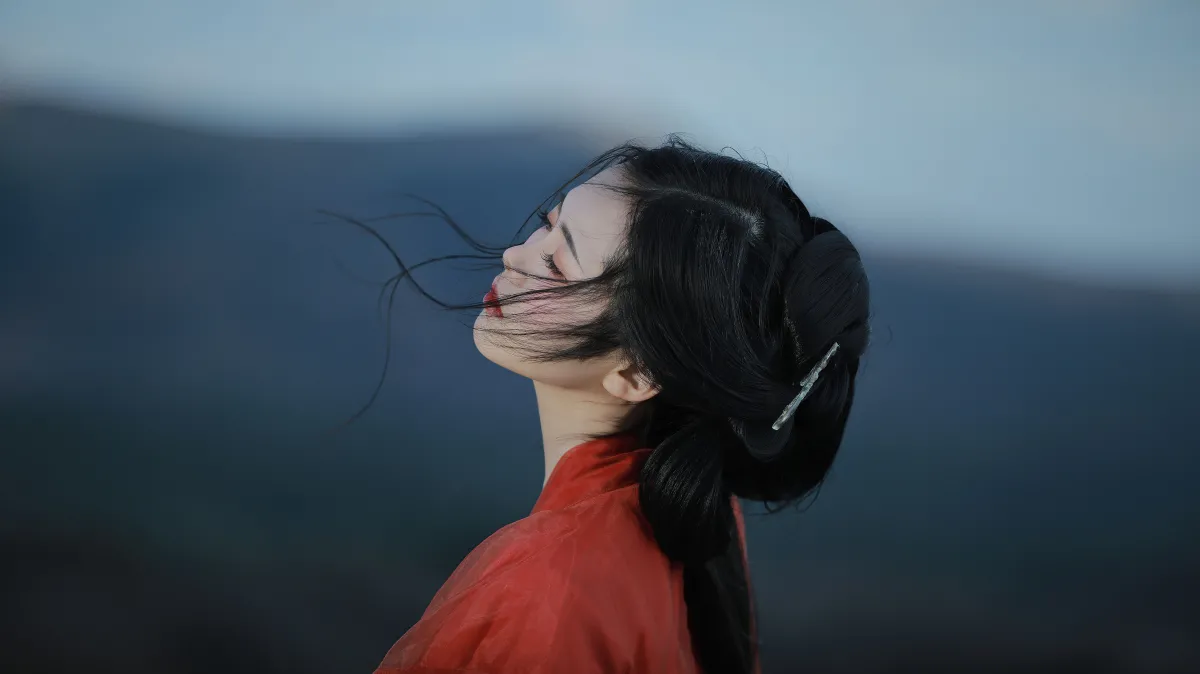 多愁多恨亦悠悠1