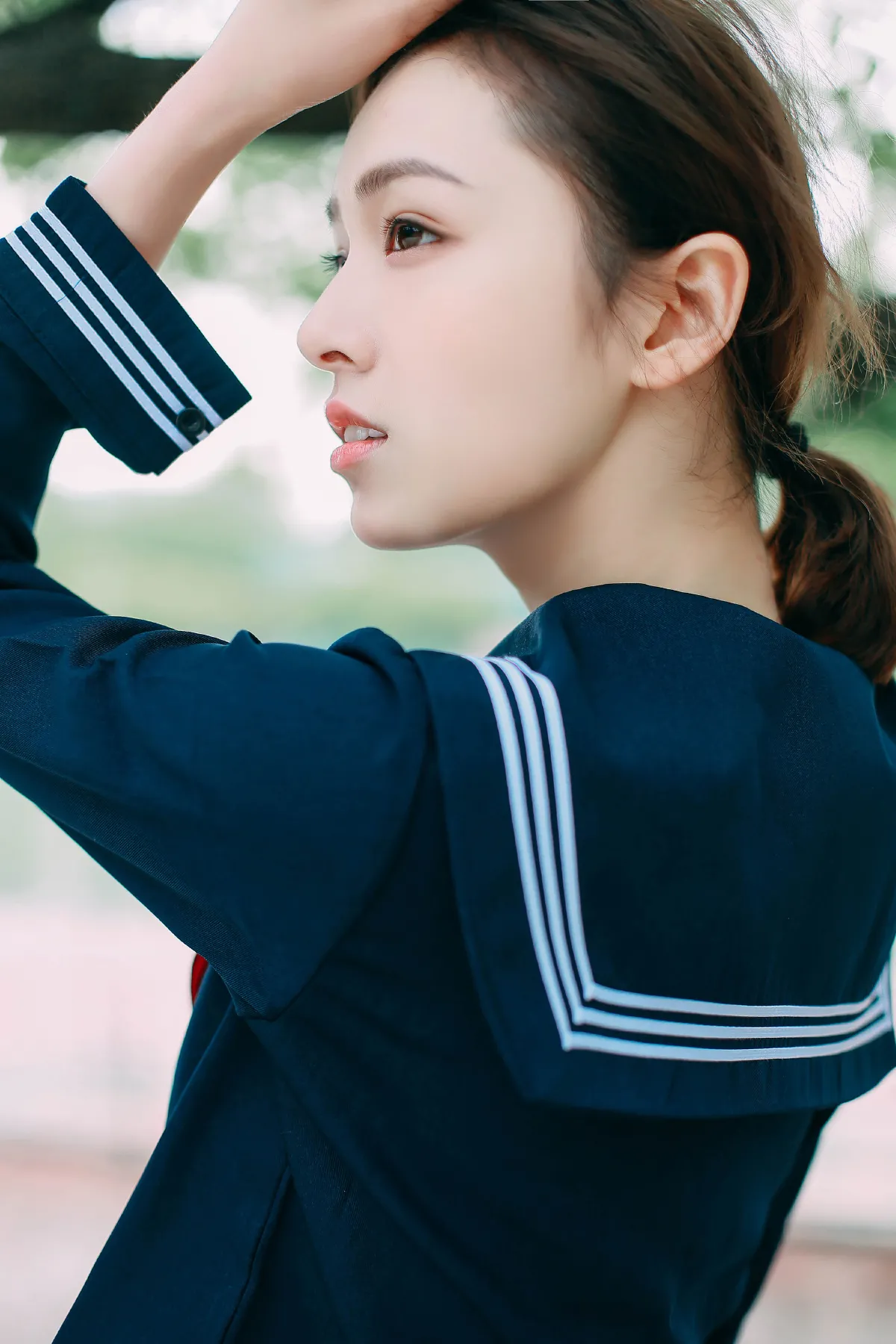 校服的裙摆2