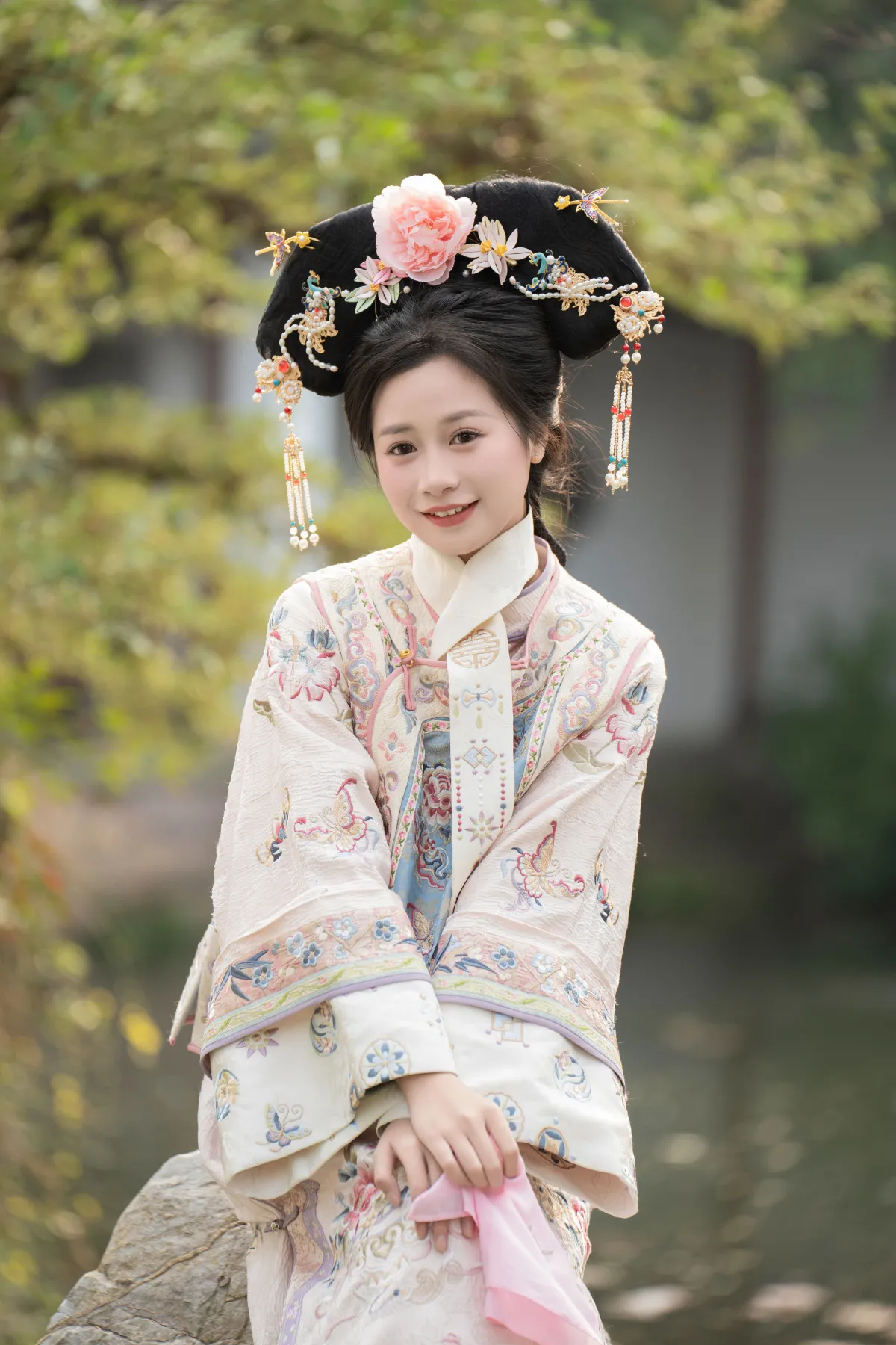 西夏_舒舒酱《走，去后花园玩耍了》美图作品图片1